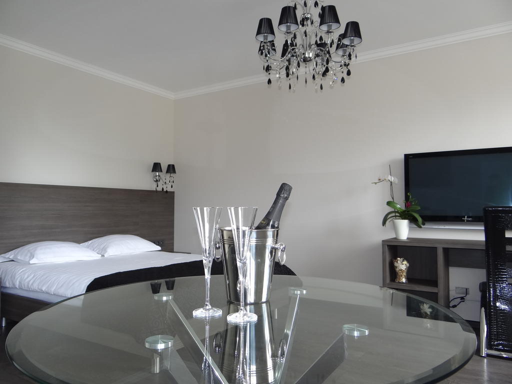 Apartlux Apartments Minsk Room photo